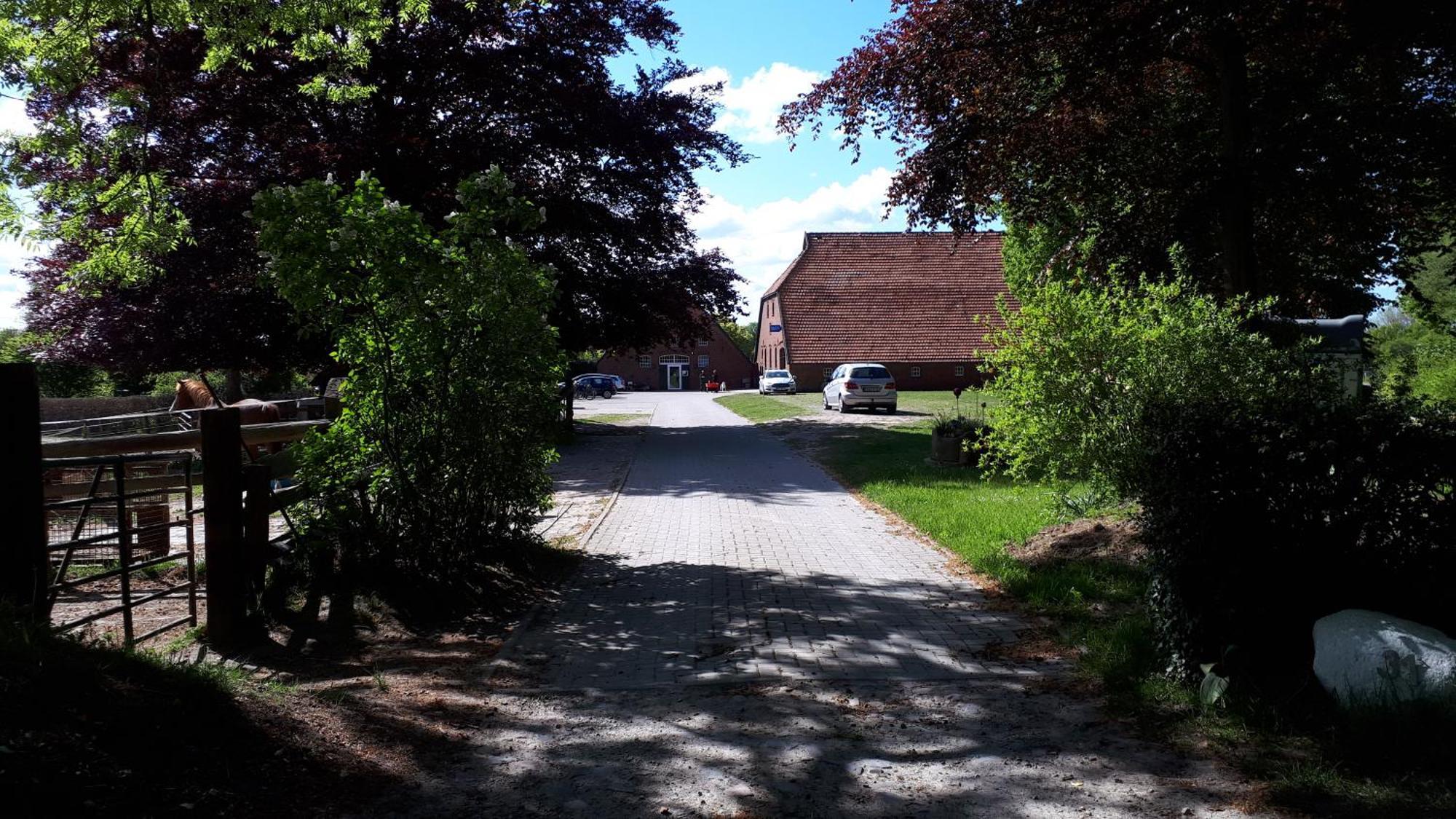 Reiterhof Jaegersburg Ferienwohnung Varel Esterno foto